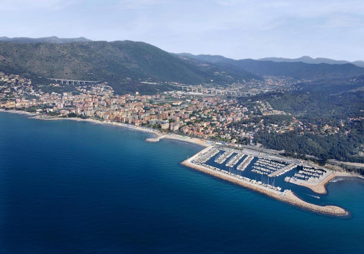Hotel Garden Marina dʼMarina dʼAndora Bagian luar foto
